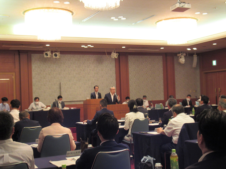 写真：議会の様子